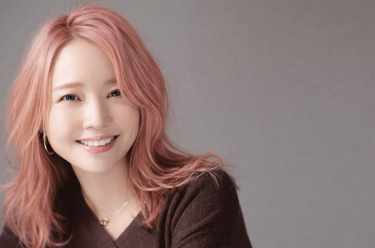 白髪染めをやめるための脱色